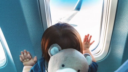 CẦN BIẾT: Dịch vụ trẻ em đi máy bay một mình của Vietravel Airlines