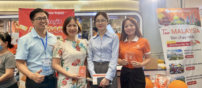 Điểm đến Hàng ngàn khách đổ về gian hàng BestPrice tại Lễ hội Du lịch, Nghệ thuật & Văn hóa Malaysia 2025