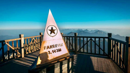 Làm thế nào để lên được đỉnh Fansipan?