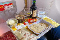 [Cập nhật] Đồ ăn trên máy bay Vietjet Air: menu và giá cả
