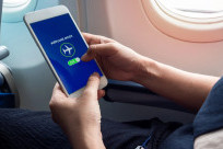 GIẢI ĐÁP: Tại sao phải tắt điện thoại khi lên máy bay?