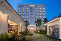 Khách sạn Ninh Bình nào có giá tốt và tiện di chuyển?