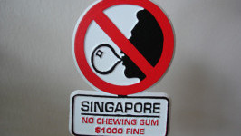 Những hành vi nào sẽ bị phạt ở Singapore?