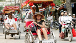 Ở Hà Nội có những phương tiện di chuyển nào phổ biến?