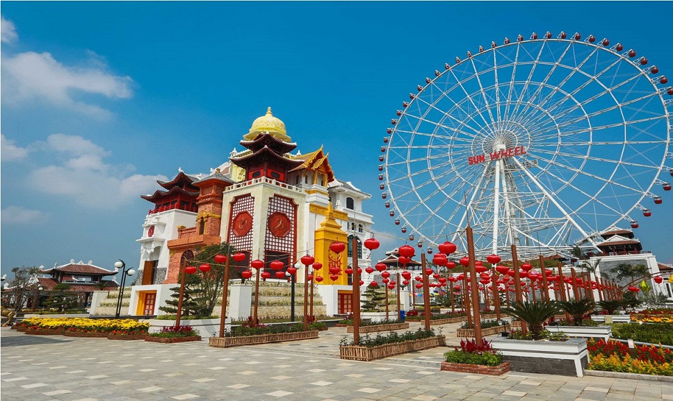 Asia Park - international standard entertainment area in Da Nang