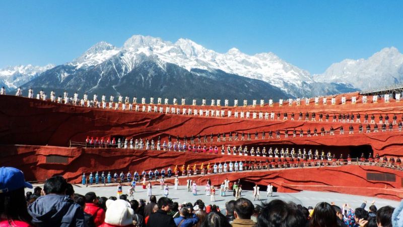 Show diễn Ấn tượng Lệ Giang thu h&uacute;t du kh&aacute;ch