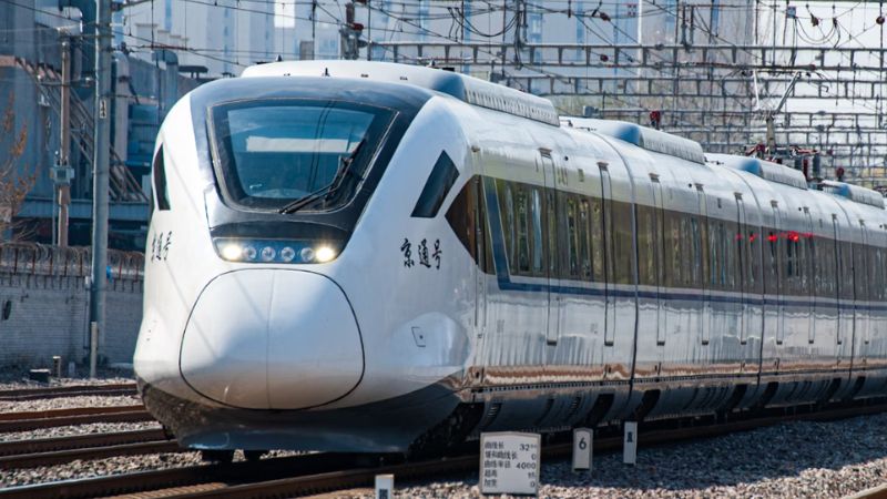 Trải nghiệm đi t&agrave;u hỏa tới Thượng Hải