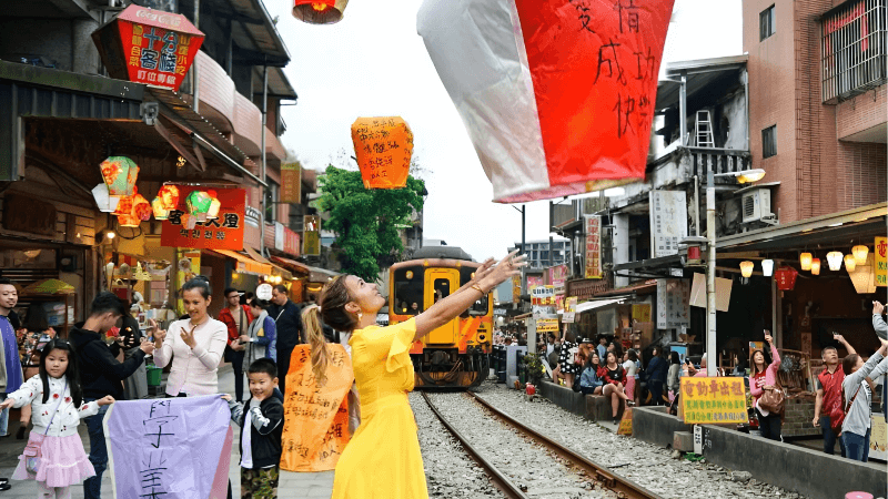 Bỏ túi] Kinh nghiệm khám phá phố cổ Thập Phần - Địa điểm văn hóa độc đáo  tại Đài Loan - BestPrice