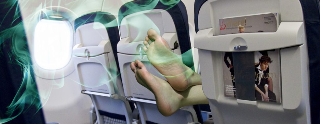Cơ thể nặng mùi có thể khiến bạn bị yêu cầu rời khỏi máy bay