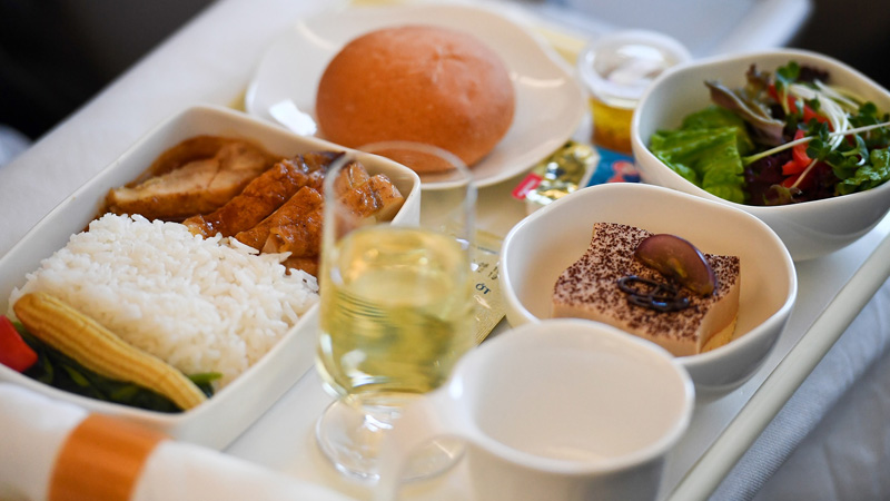 Đồ ăn trên máy bay Vietnam Airlines