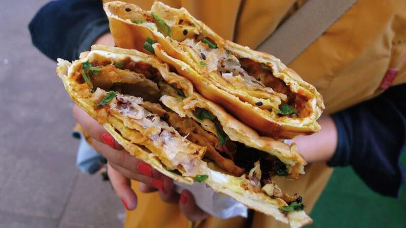 Trải nghiệm ẩm thực Miếu Thành Hoàng