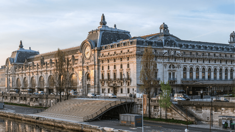 Bảo tàng d'Orsay cổ kính, lãng mạn