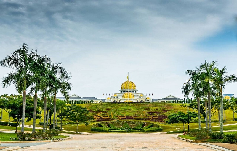Hoàng cung Istana Negara có kiến trúc độc đáo và lộng lẫy