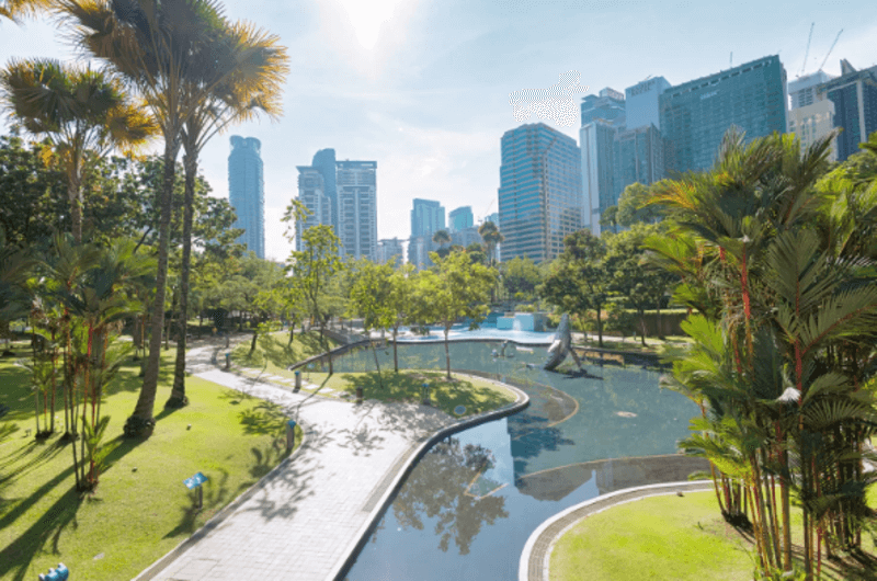 Thỏa thích vui chơi tại công viên KLCC Park