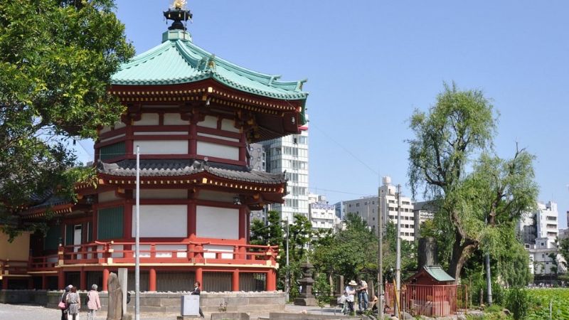  Chi&ecirc;m b&aacute;i Đền Benten-do