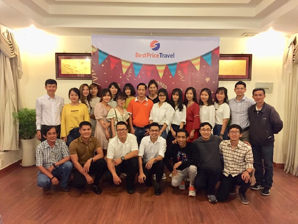 Buổi tiệc mừng sinh nhật công ty của chi nhánh TP. Hồ Chí Minh