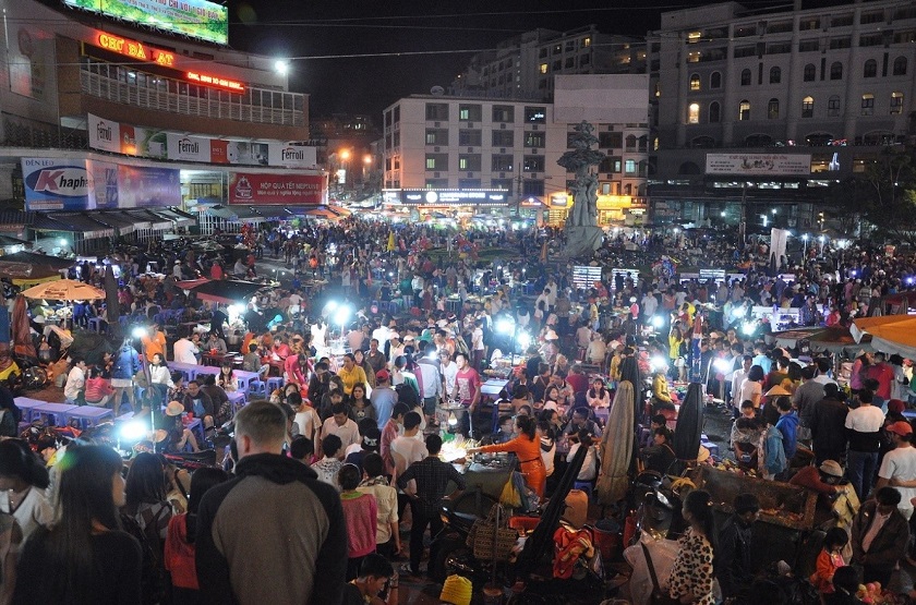 Chợ Âm Phủ nổi tiếng tại Đà Lạt