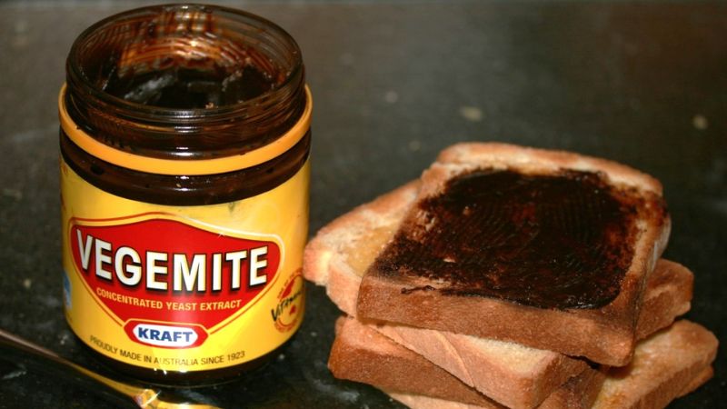 Bơ Vegemite là đặc sản Úc làm quà được nhiều du khách lựa chọn