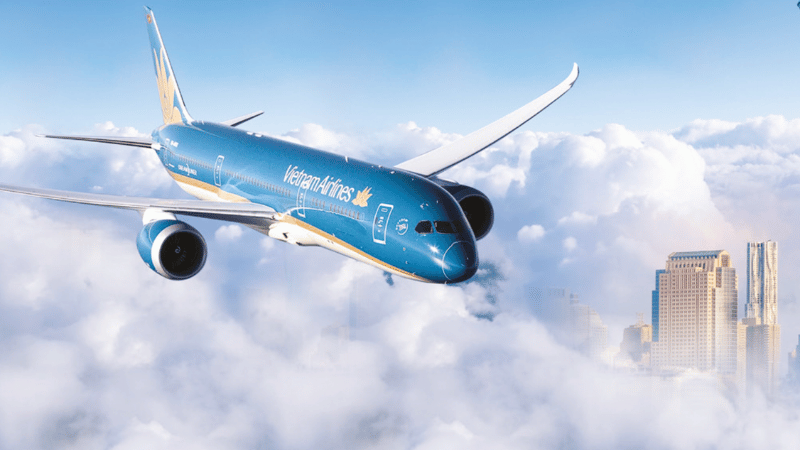 Đổi v&eacute; Vietnam Airlines Quốc tế