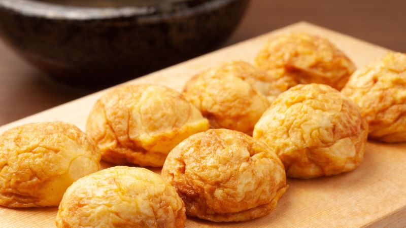 Akashiyaki là món ăn vặt nổi tiếng