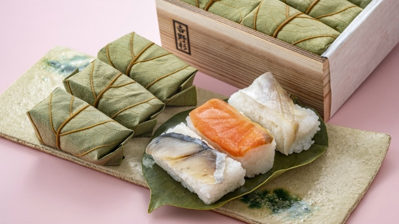 Kakinoha-zushi - món sushi truyền thống của Nara