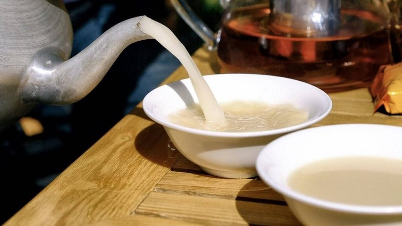 Trà bơ là món đồ uống yêu thích ở Tây Tạng