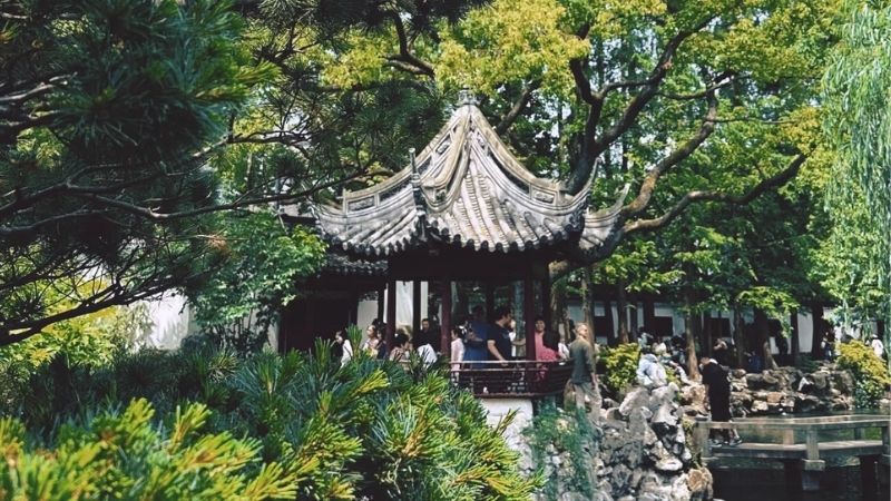 Du kh&aacute;ch tham quan Ngư Lạc Đ&agrave;i 