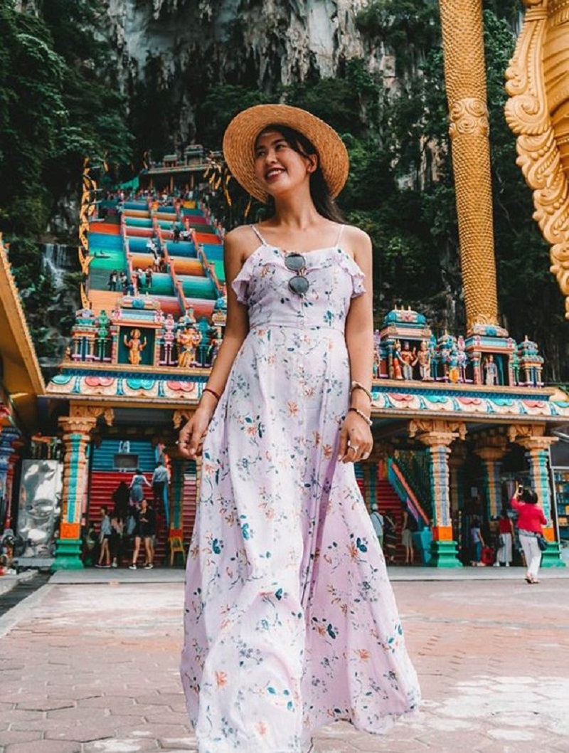 Du lịch Malaysia mùa mưa nên mang theo mũ nón