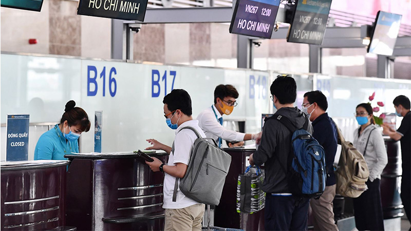 Xử l&yacute; h&agrave;nh l&yacute; k&yacute; gửi qu&aacute; c&acirc;n tại s&acirc;n bay