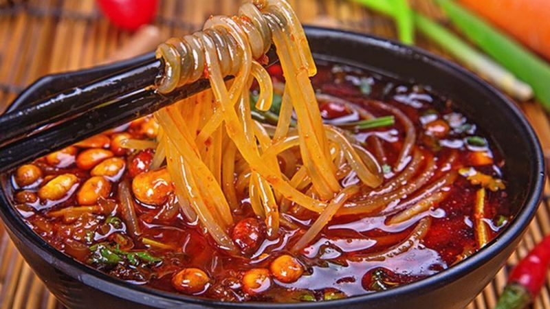  Thưởng thức m&igrave; cay Hồ Nam Trung Quốc