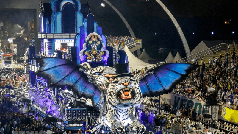 Lễ hội Carnival ở Rio de Janeiro, Brazil 