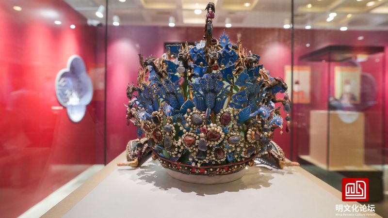 Chiêm ngưỡng các hiện vật lịch sử quý giá thời Minh ở Thập Tam Lăng