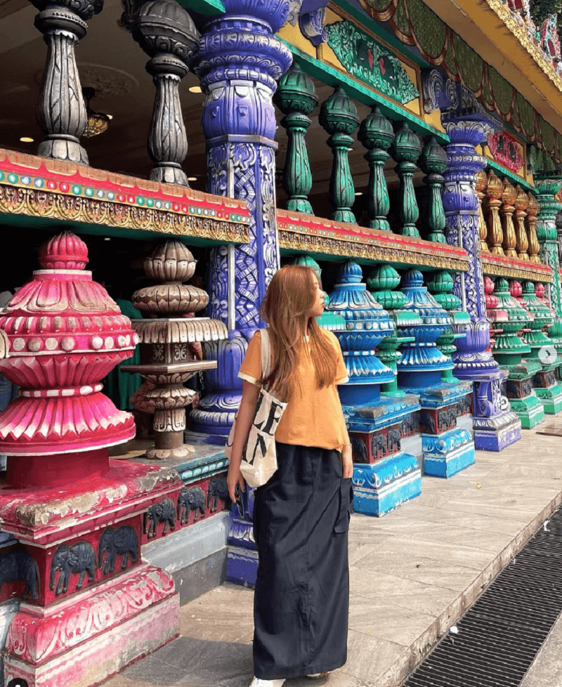 Nhiều truyền thuyết về động Batu