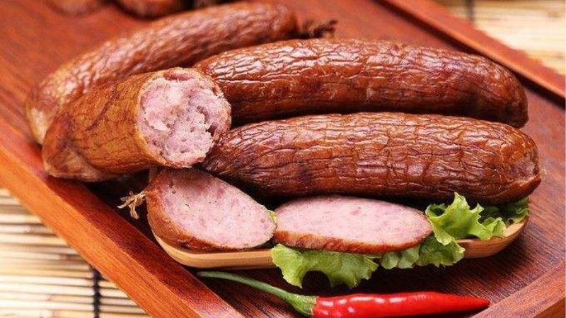 Xúc xích hun khói đặc trưng vùng Cáp Nhĩ Tân