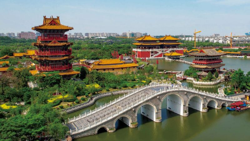 C&ocirc;ng vi&ecirc;n văn ho&aacute; Thanh Minh Thượng H&agrave; Vi&ecirc;n