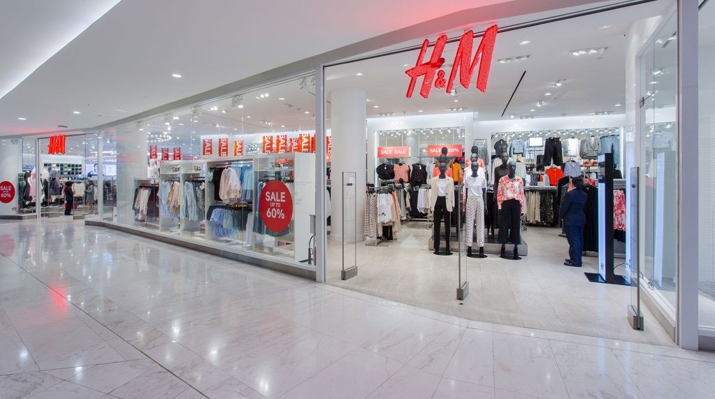 Cửa hàng H&M bên trong Siam Paragon Thái Lan