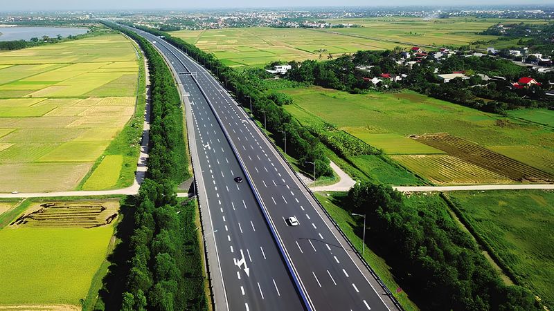Đường bộ cao tốc Bắc - Nam phía Đông