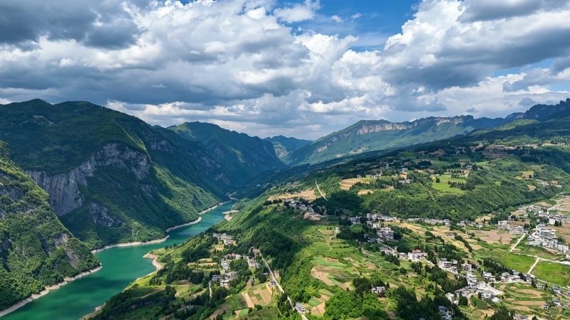 T&ugrave;y thuộc v&agrave;o trải nghiệm để lựa chọn đi tour &Acirc;n Thi hay tự t&uacute;c