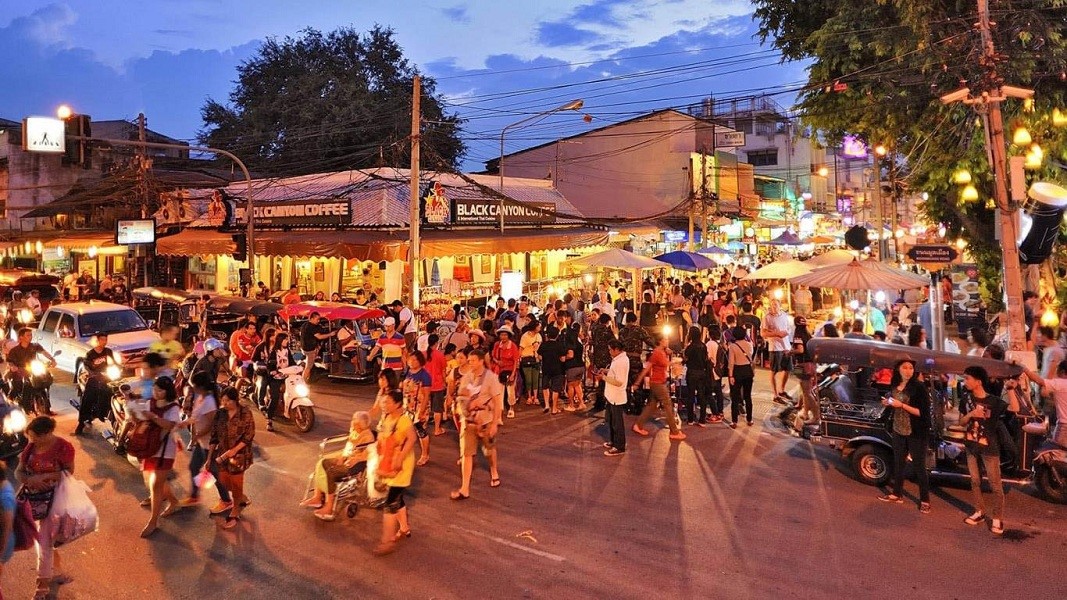 Địa điểm mua sắm giá rẻ và nổi tiếng tại Chiang-mai – Chiang Rai