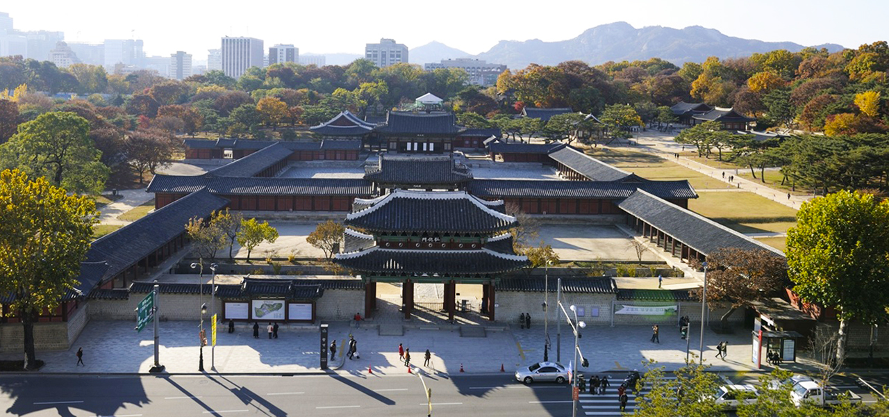 Cung điện Changdeukgung.