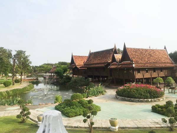 Nhà sàn Thái Lan
