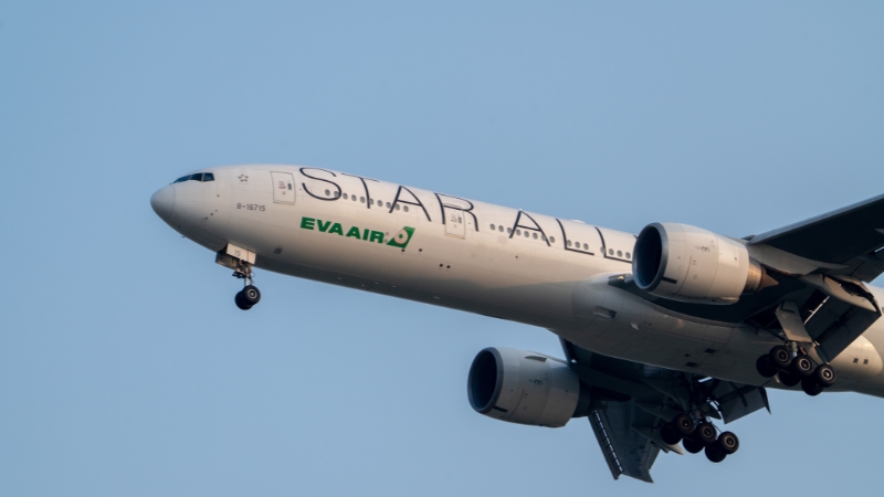 Hãng Eva Air thuộc Liên minh Star Alliance