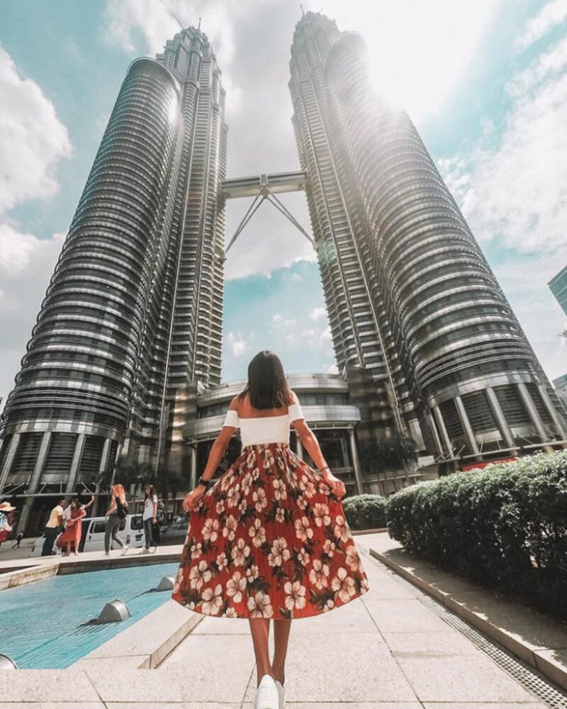 Tháp đôi Petronas là biểu tượng của Kuala Lumpur