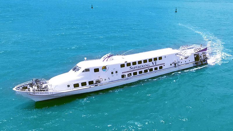 Tàu Superdong