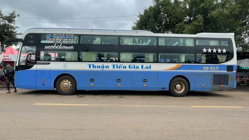 Xe khách từ Pleiku đến Sài Gòn