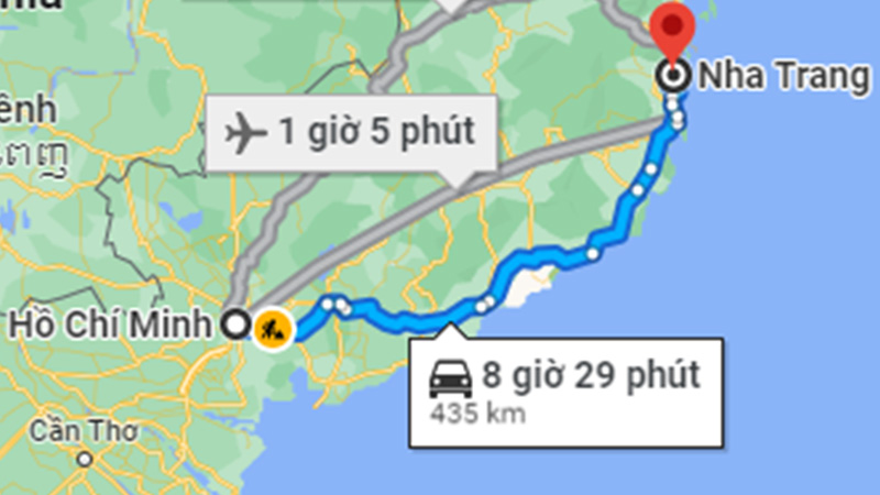 Tuyến đường QL1A kết nối giữa Hồ Chí Minh và Nha Trang với khoảng cách là 435km