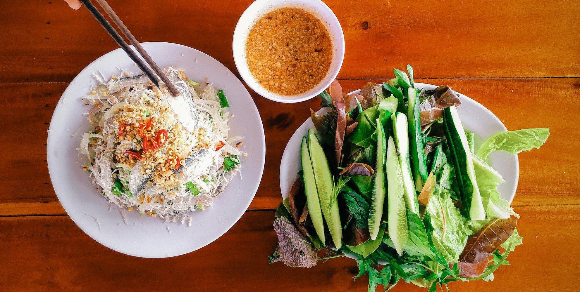 Đặc sản gỏi cá trích Phú Quốc