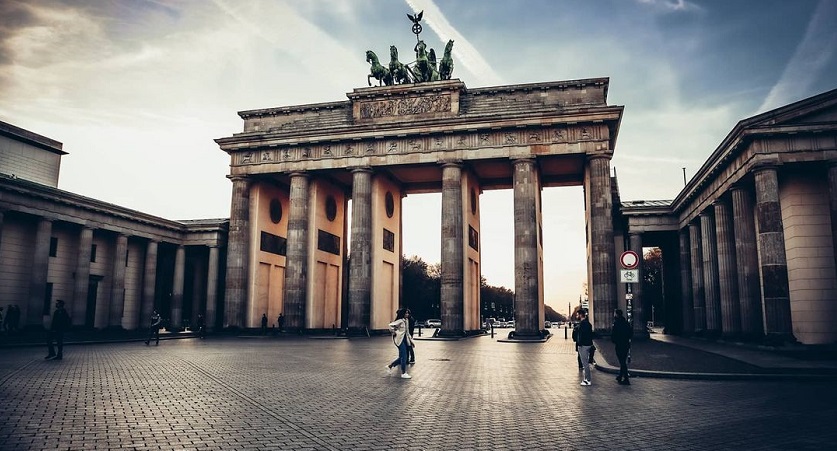 Cổng thành Brandenburger Tor - Biểu tượng của Berlin