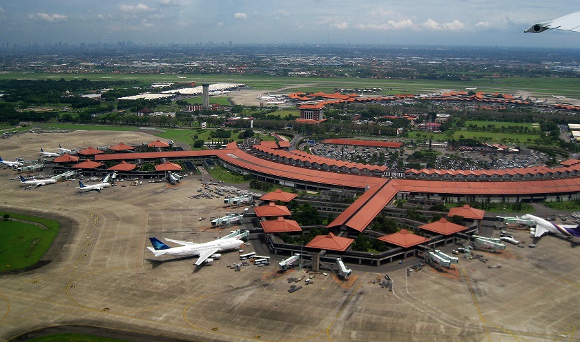 Sân cất cánh Soekarno Hatta (Jakarta)