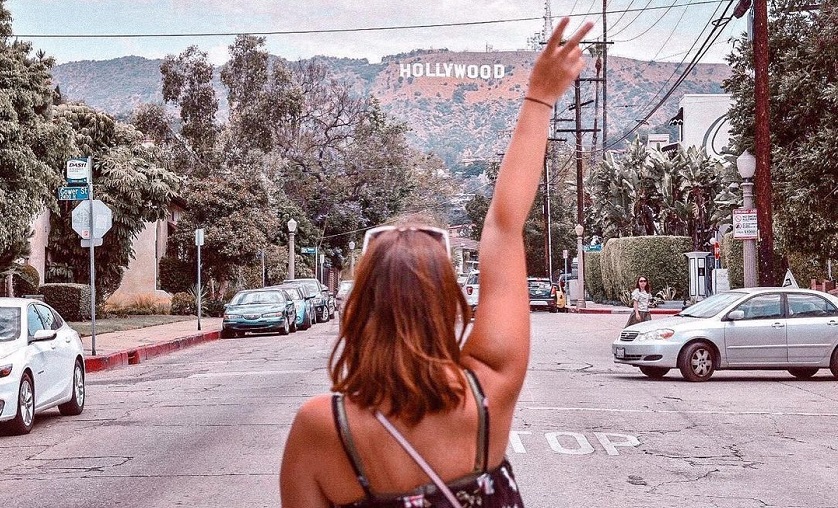 Sống ảo cùng biểu tượng Hollywood